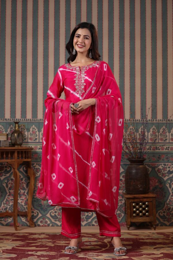 Lehariya Suit