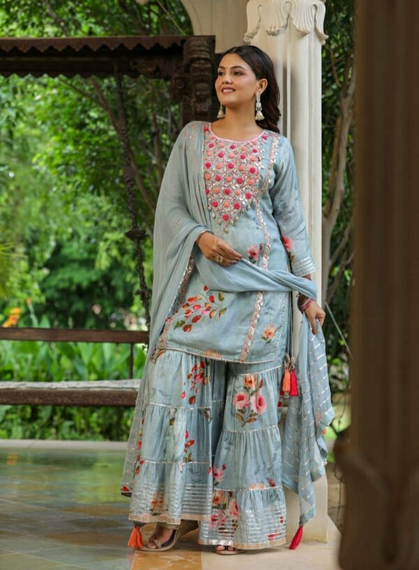 Luxurious Look